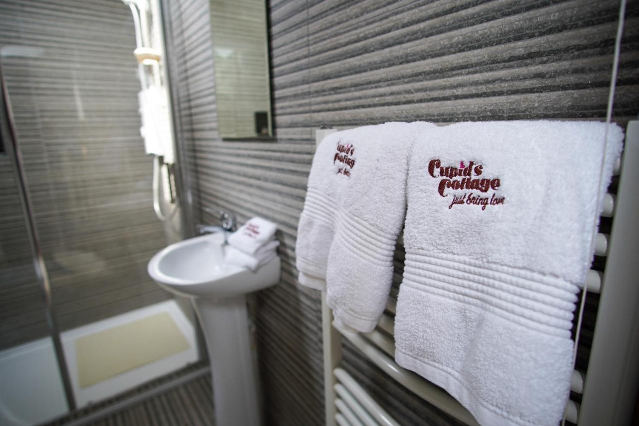 Charming 2-Bed House In West Cork Cupid'S Cottage Kealkill エクステリア 写真